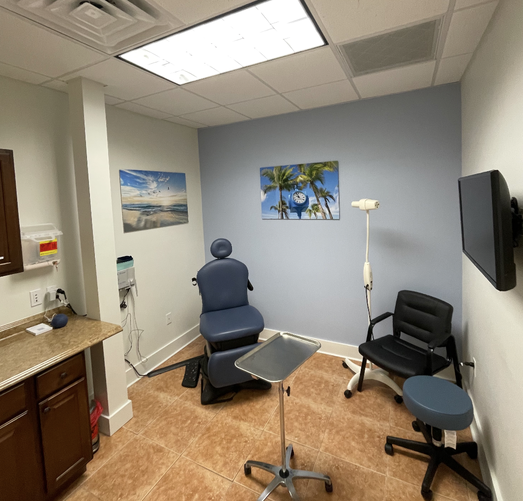 Exam room at the Fort Myers office